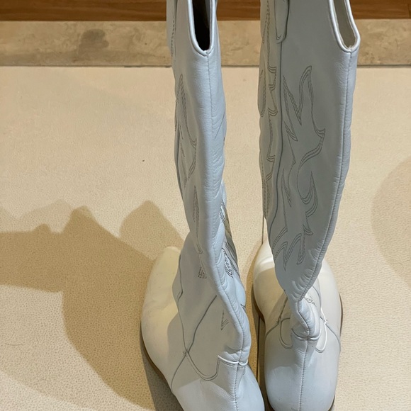 Bellini White Western Cowboy Boots - Picture 8 of 9